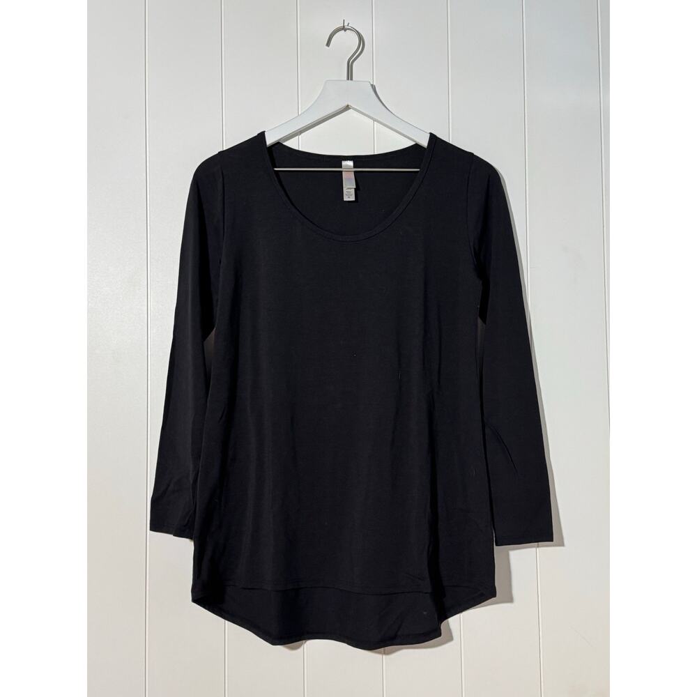LuLaRoe XS Black High-Low Long Sleeve Stretchy Comfy Basic Tee